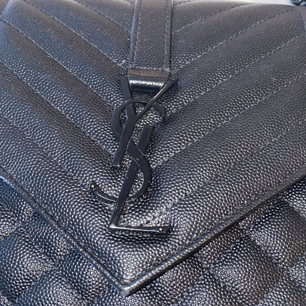 Saint Laurent - Picture 2 of 8